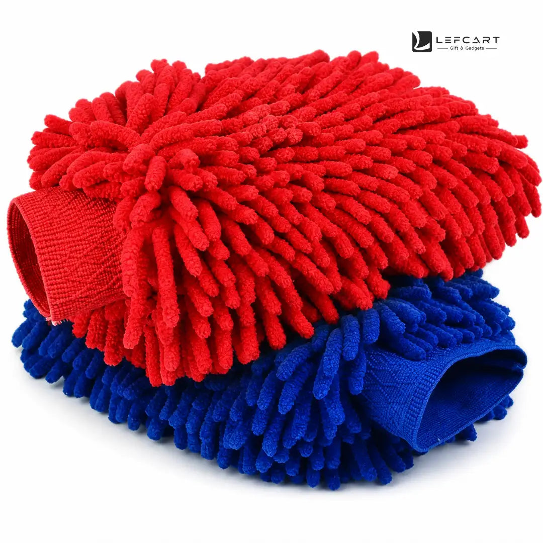 Two microfiber cleaning mitts stacked on a white background, with a red mitt on top and a blue mitt underneath. The brand logo 'LEFCART' is visible in the top right corner.